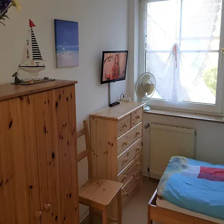 In Strandnaehe, Cleaning Included * Zierow